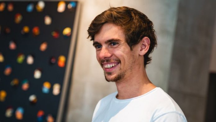 fedor-holz-wins-over-2-000-000-in-24-hours